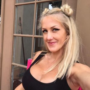 Meet your Posher, Allie